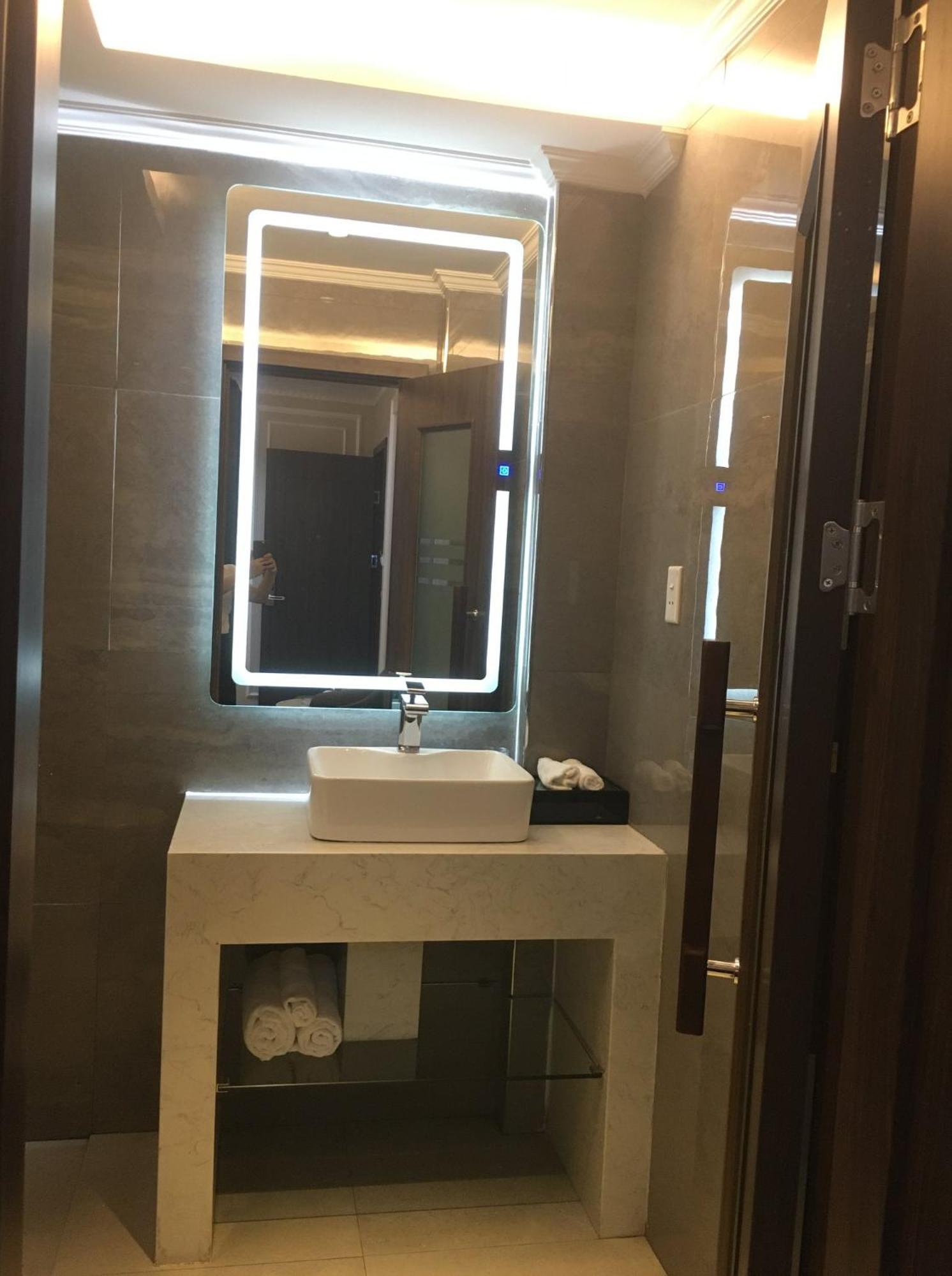 Holiday Hotel Haiphong Exterior foto
